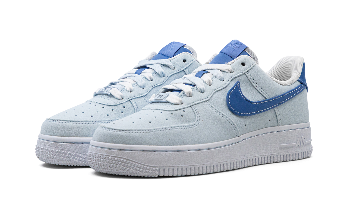 AIR FORCE 1 LO WMNS "Shades of Blue" FN7185 423