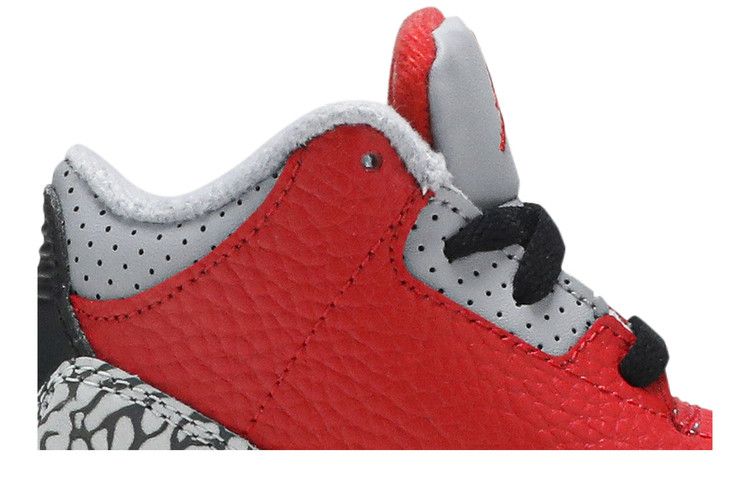 Jordan 3 Retro SE Fire Red (TD)