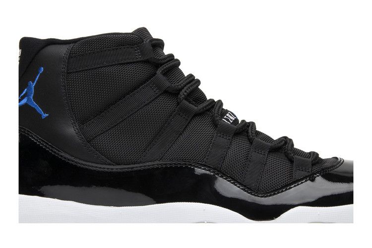 Jordan 11 Retro Space Jam (2009)
