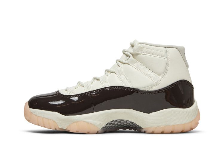 Jordan 11 Retro Neapolitan (Women's)
