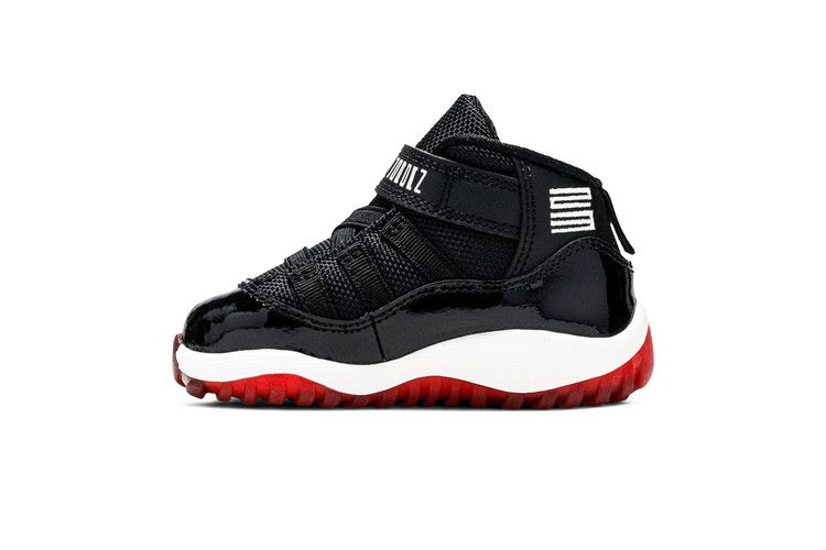 Jordan 11 Retro Playoffs (2012) (TD)