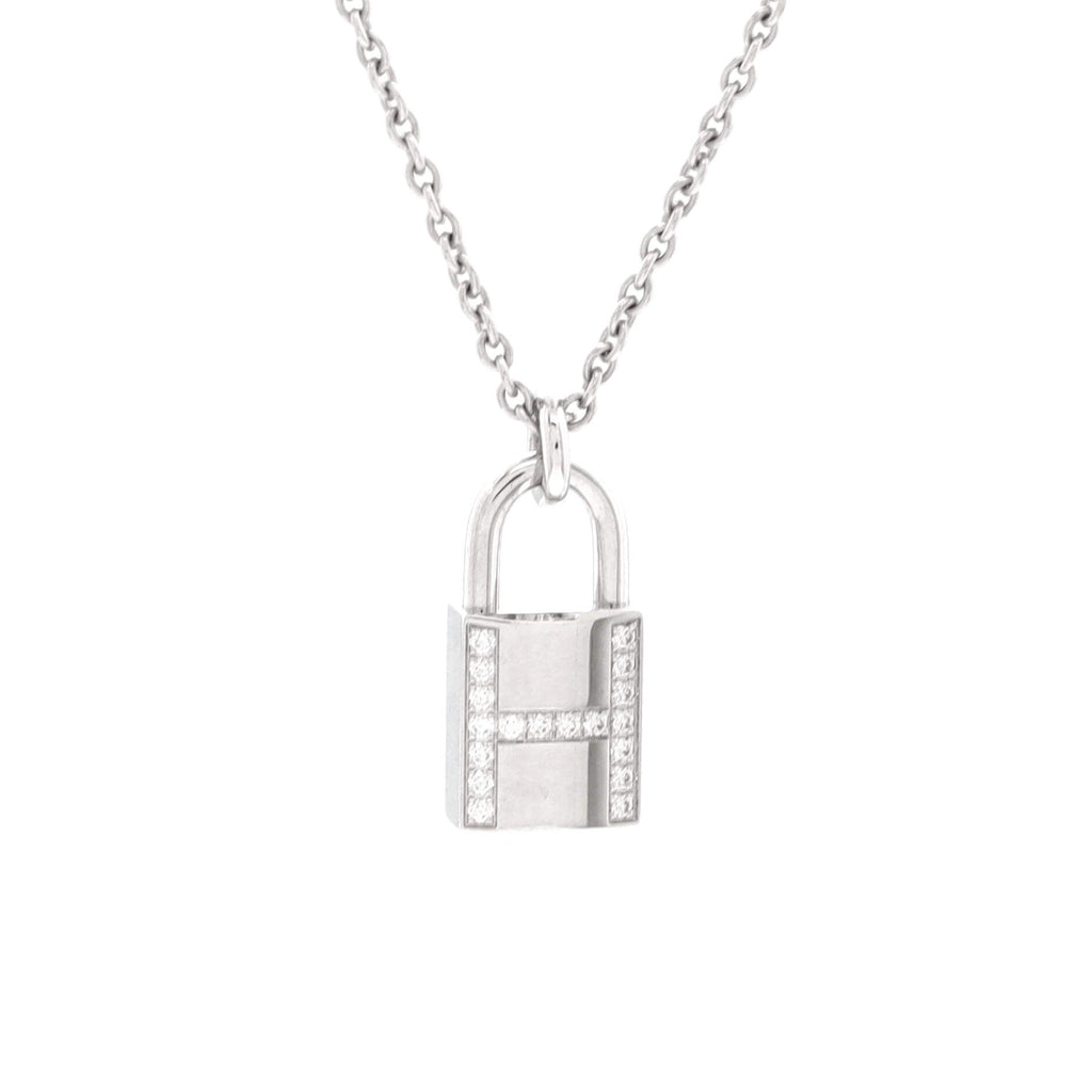 Amulettes Cadenas Pendant Necklace 18K White Gold with Diamonds