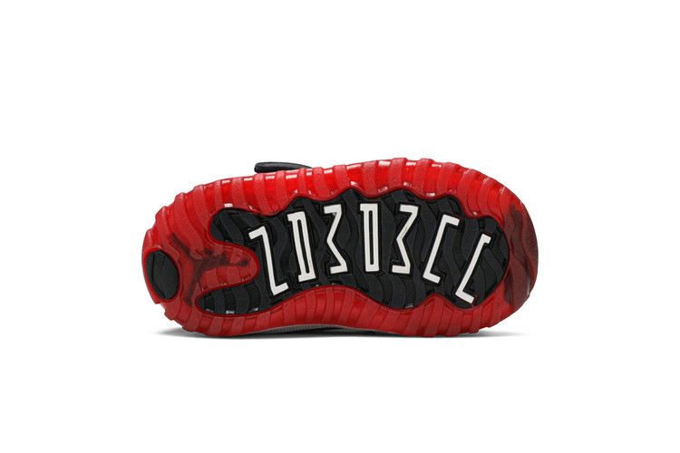 Jordan 11 Retro Playoffs (2012) (TD)
