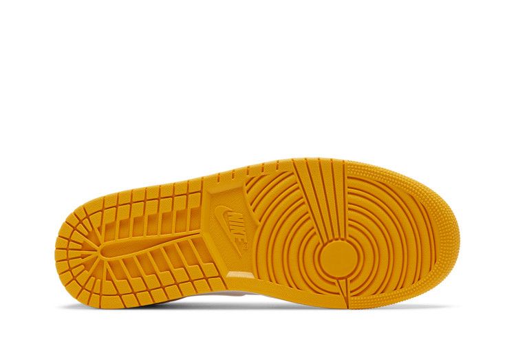 Jordan 1 Low Taxi