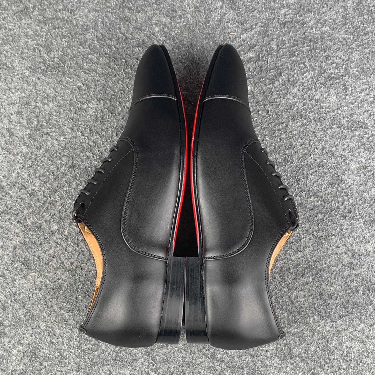 Christian Louboutin Greggo Flat Calf 'Black'