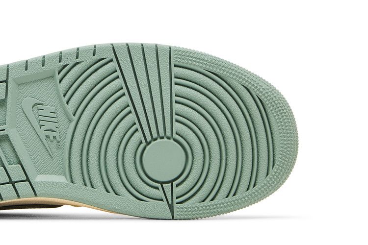Jordan 1 High Method of Make Jade Smoke (Women's)