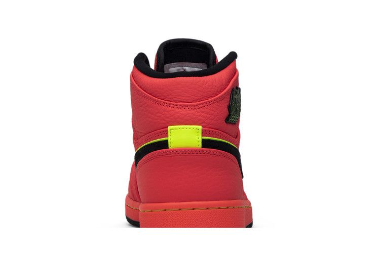 Jordan 1 Retro High Hot Punch (Women's)
