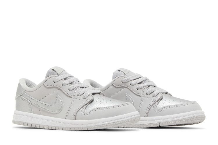 Jordan 1 Low OG Metallic Silver (TD)