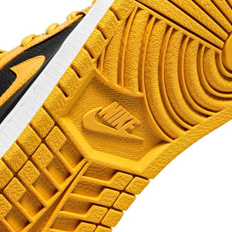 Jordan 1 Retro High Pollen