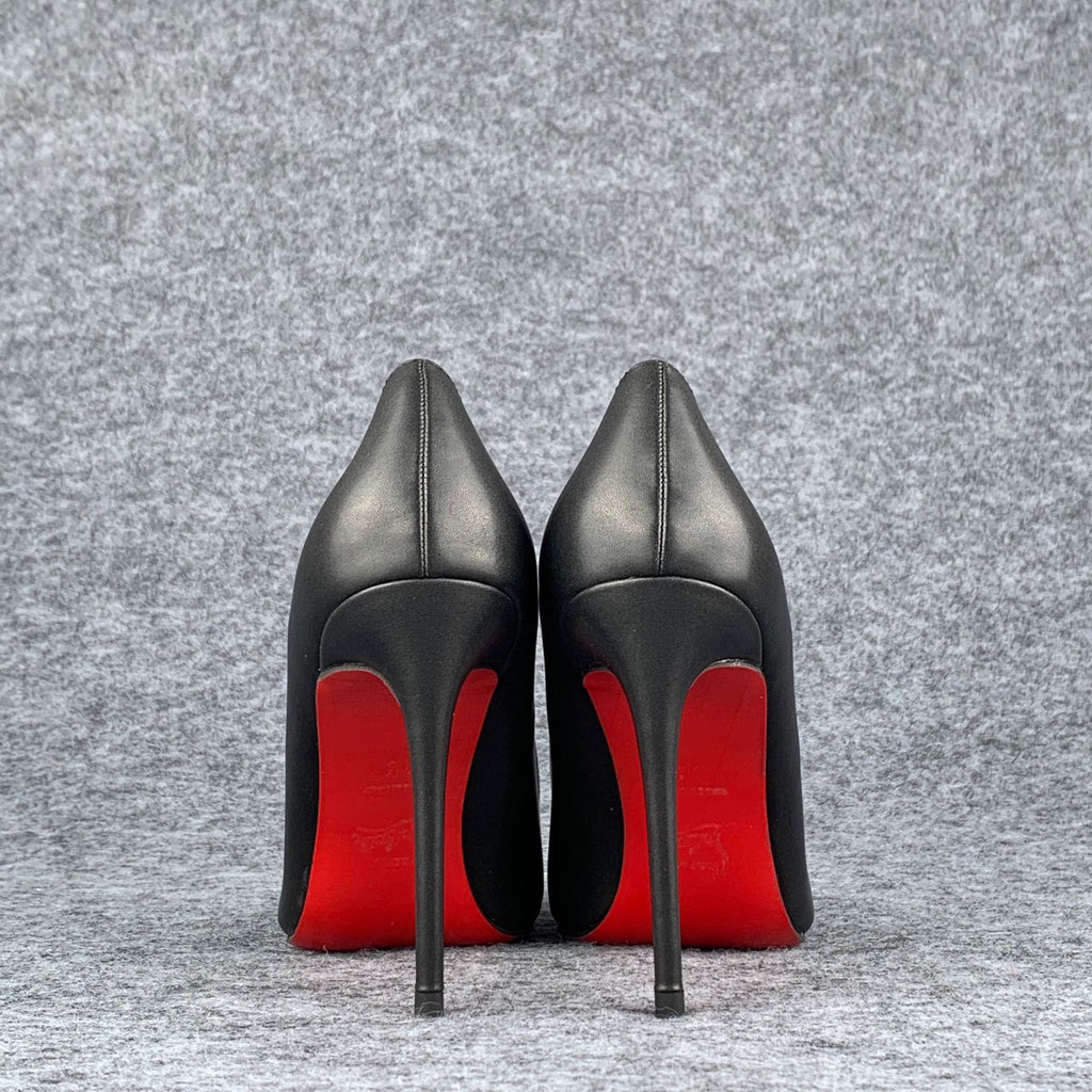 Christian Louboutin Kate Pump 'Matte Black' (We recommend 1 size up from your usual size)