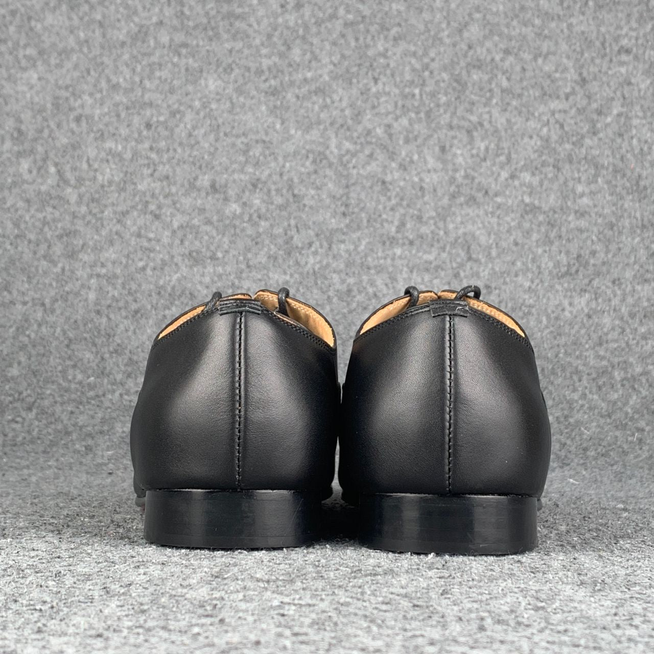 Christian Louboutin Greggo Flat Calf 'Black'