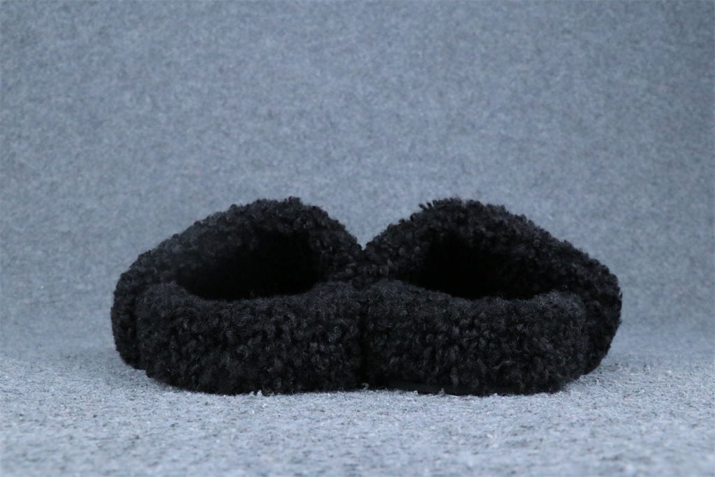 Balenciaga Wmns Furry Slides 'Black Red'