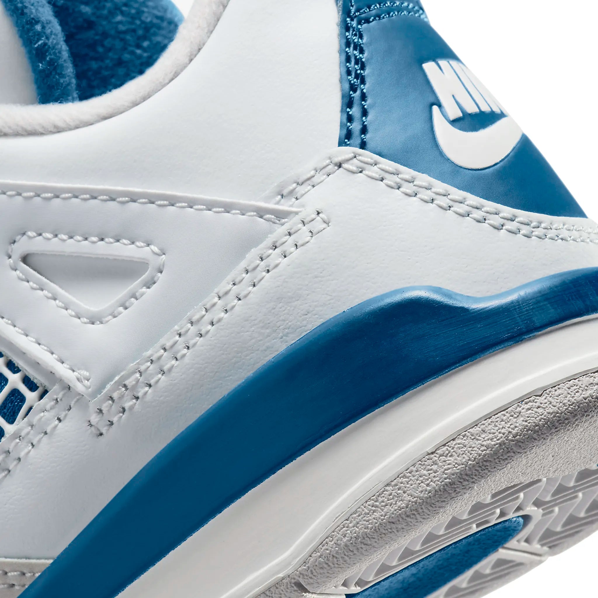 Jordan 4 Retro Military Blue (2024) (PS)